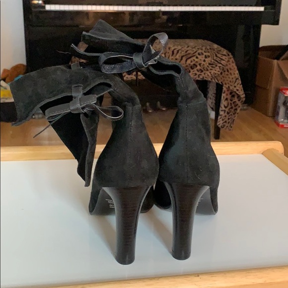 Naturalizer Suede mid calf boot - Picture 2 of 7